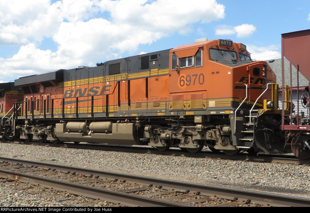 BNSF 6970